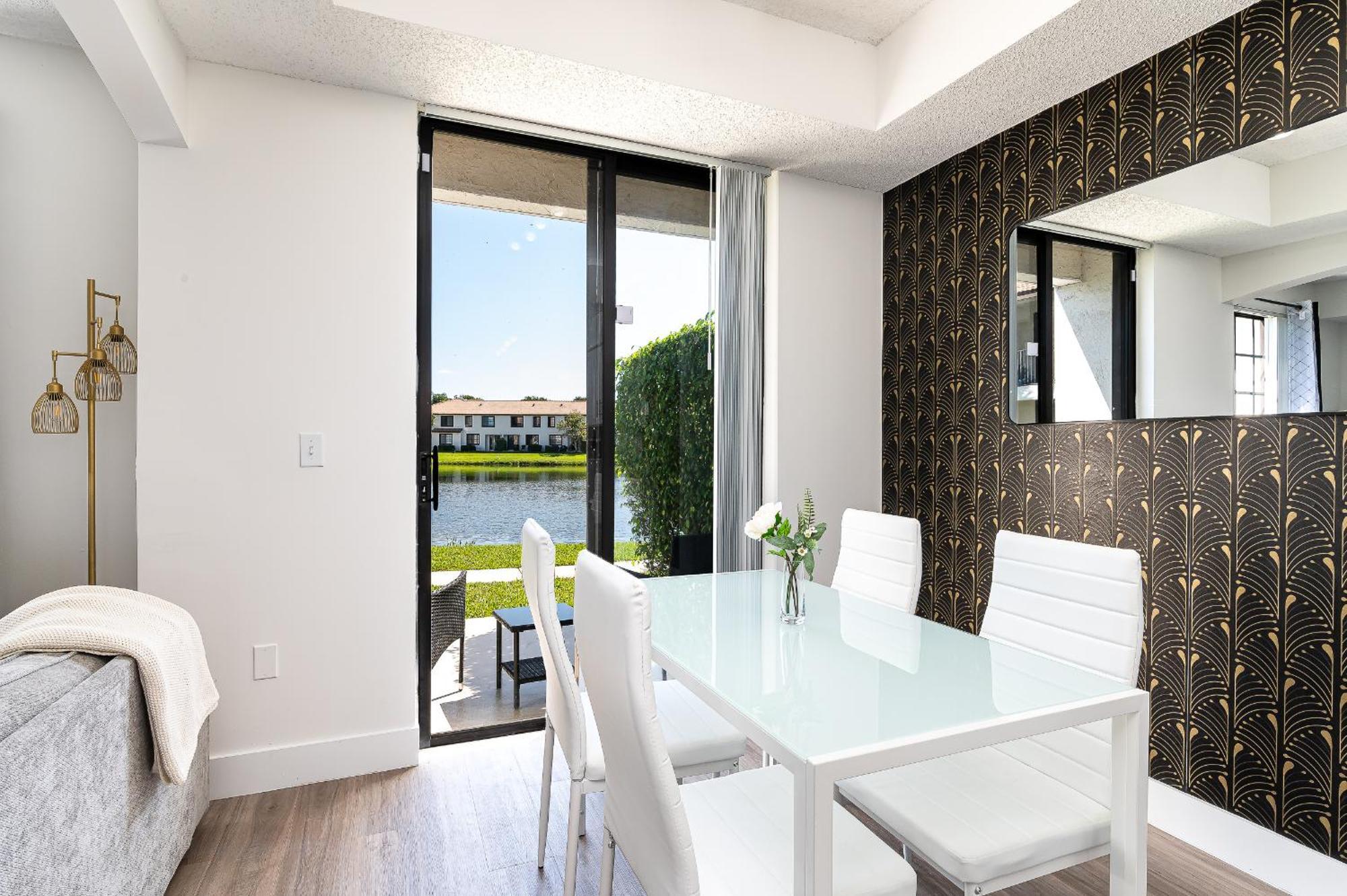 Newly Renovated Townhome With King Bed Delray Beach Exteriér fotografie
